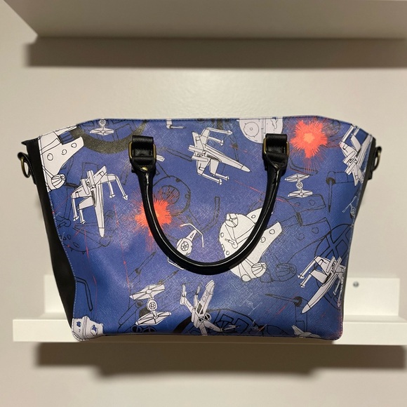 💫SALE💫 Loungefly Star Wars Space Battle Scribble Art Satchel - Picture 3 of 6